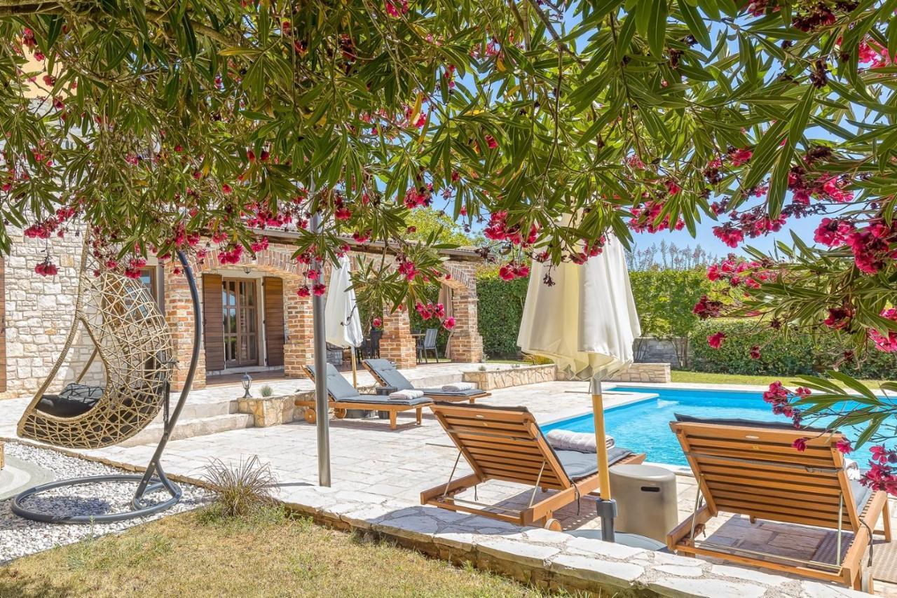 Villa Santolina Baderna 外观 照片